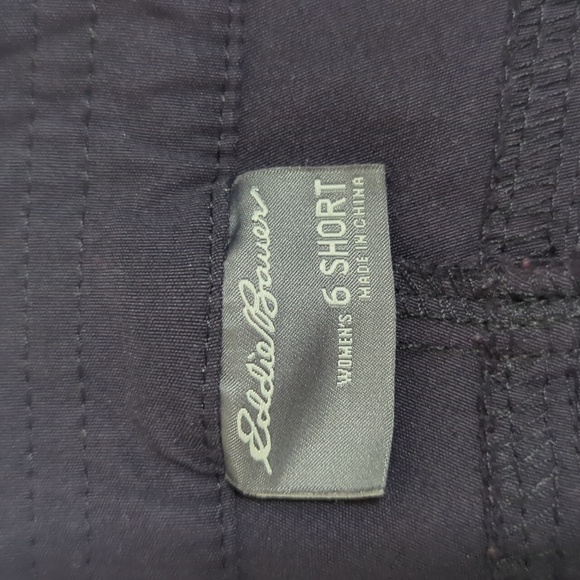 Eddie Bauer Capri Pants Color Black Size 6 Short - Picture 8 of 15